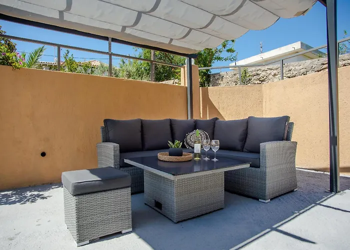 Holiday home Erasmia's House